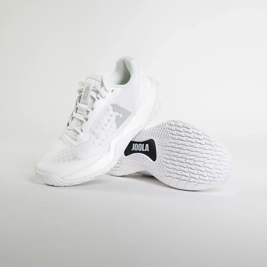 Đôi giày pickleball nữ JOOLA R4LLy (White), một chiếc lật nghiêng thấy đế