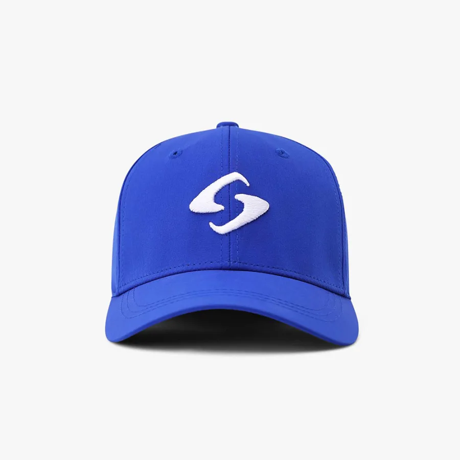 GB Classic Hat nhìn thẳng phía trước, thấy biểu tượng Gearbox thêu nổi