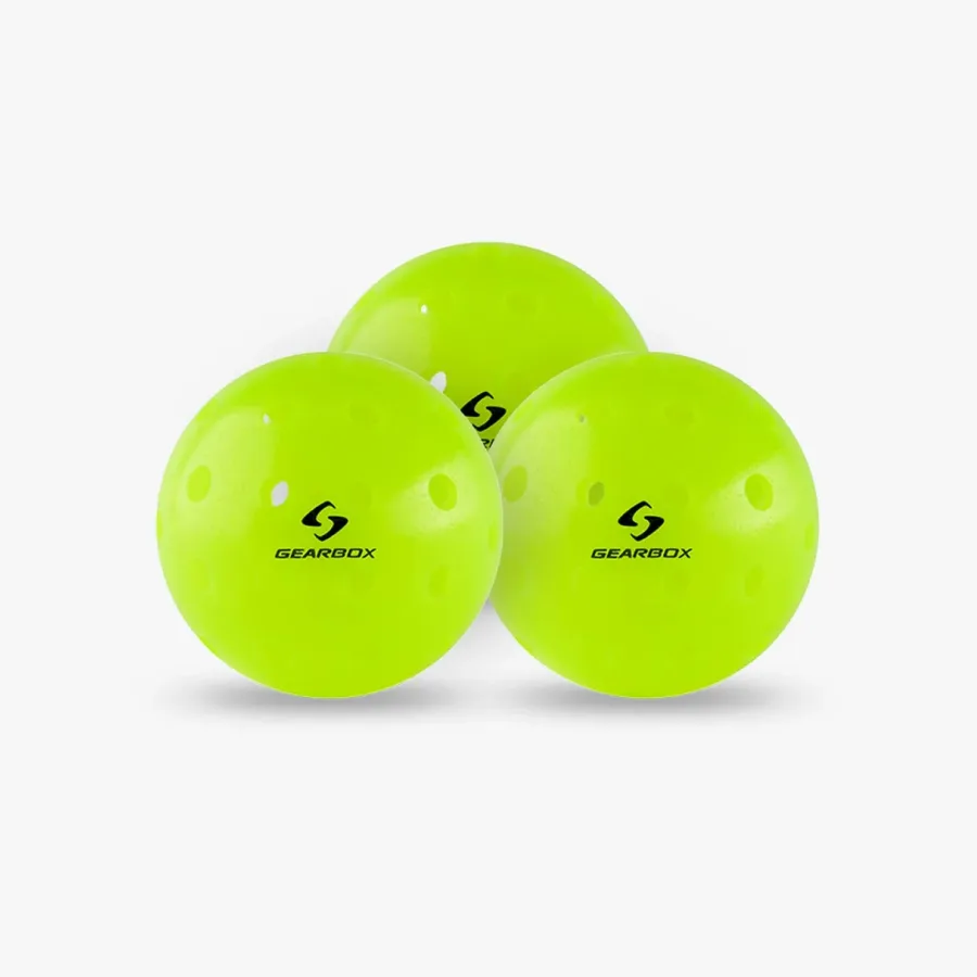 Ba quả bóng pickleball GB1 trong bộ Starter Kit Gearbox bản Blue